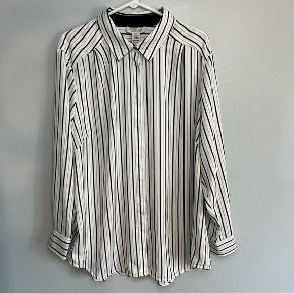 Rachel Zoe Vertical Thin Stripe Long Sleeve Button Up Shirt Sz 2X Office White - Picture 1 of 11